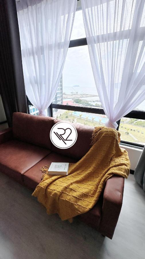 Sea&Pool View Stunning Homestay, Wifi, Netflix Near Malls, Jetty, Convenient Stores Kota Kinabalu Eksteriør bilde