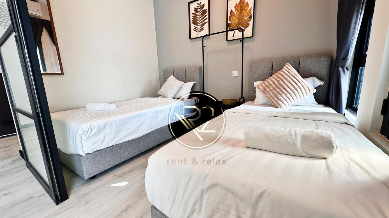 Sea&Pool View Stunning Homestay, Wifi, Netflix Near Malls, Jetty, Convenient Stores Kota Kinabalu Eksteriør bilde